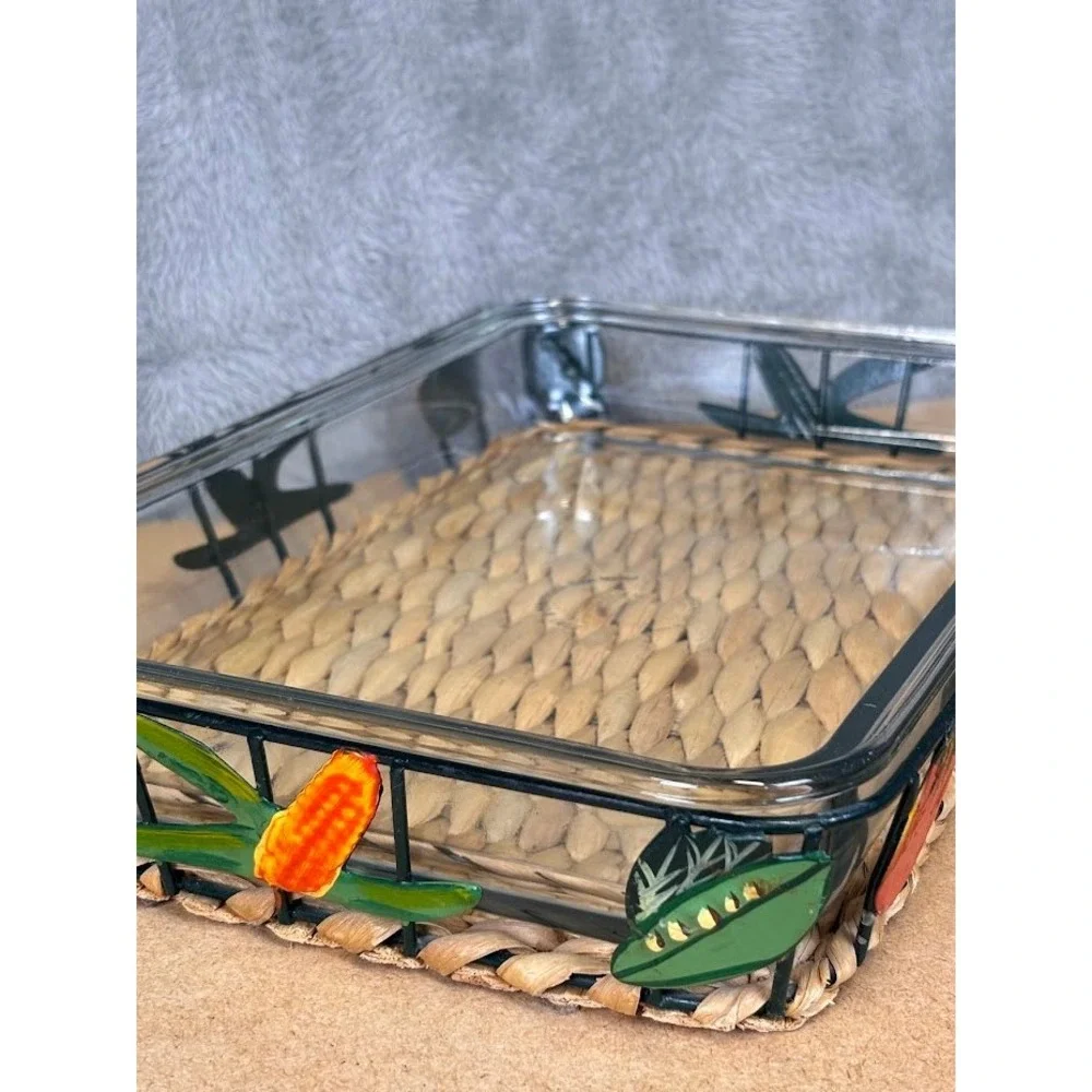 Vintage 9x13 Glass Baking Pan 3 Qt with Woven Basket Metal Vegetable Carrier USA